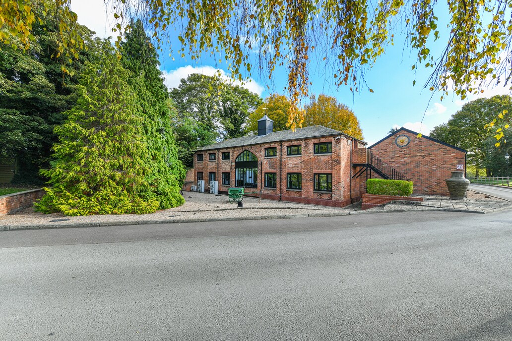 Tollerton Hall, Nottingham for sale Primary Photo- Image 1 of 1