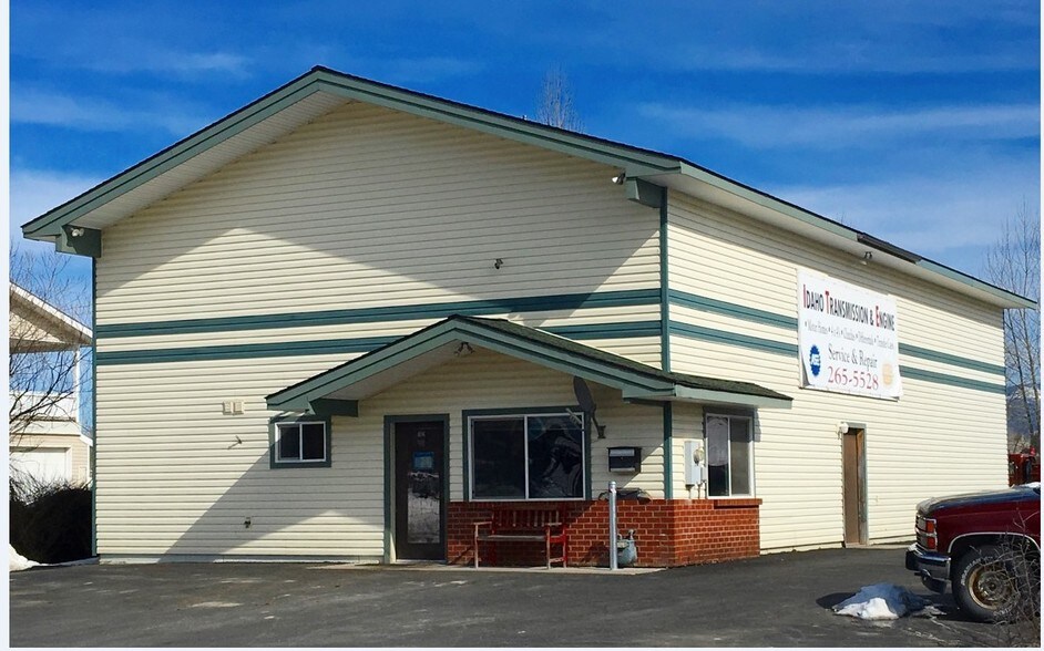 406 Vermeer Dr, Ponderay, ID 83852 UK