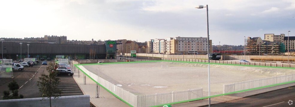 Sandpiper Dr, Edinburgh for sale - Primary Photo - Image 1 of 1