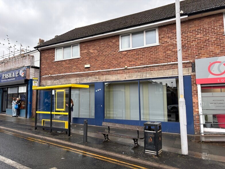 2-4A Upton Rd, Birkenhead to rent - Building Photo - Image 1 of 1
