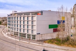 More details for 3333 Bridgeway St, Vancouver, BC - Light Industrial to Rent