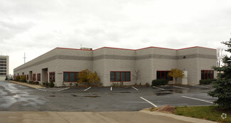 More details for 24700 Aurora Rd, Bedford Heights, OH - Office/Retail for Rent