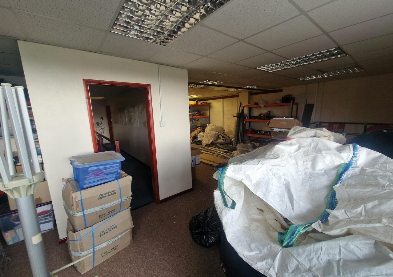 Elettra Ave, Waterlooville, HAM PO7 7XN - Unit 8 - - Interior Photo - Image 2 of 3