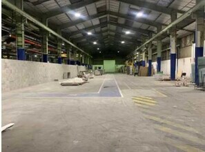 Light Industrial in Villeurbanne to rent Interior Photo- Image 2 of 8