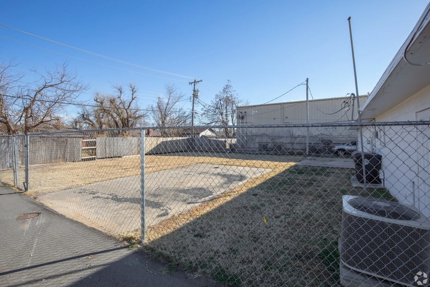 5310 N Rockwell Ave, Bethany, OK for sale - Building Photo - Image 3 of 11