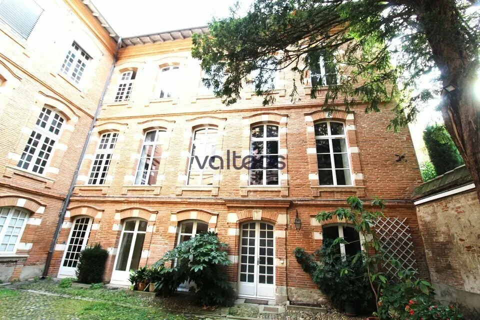 Location Bureaux 97 m² - Photo 1