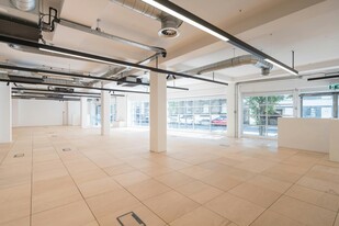 Paramount Building - Commercial Property