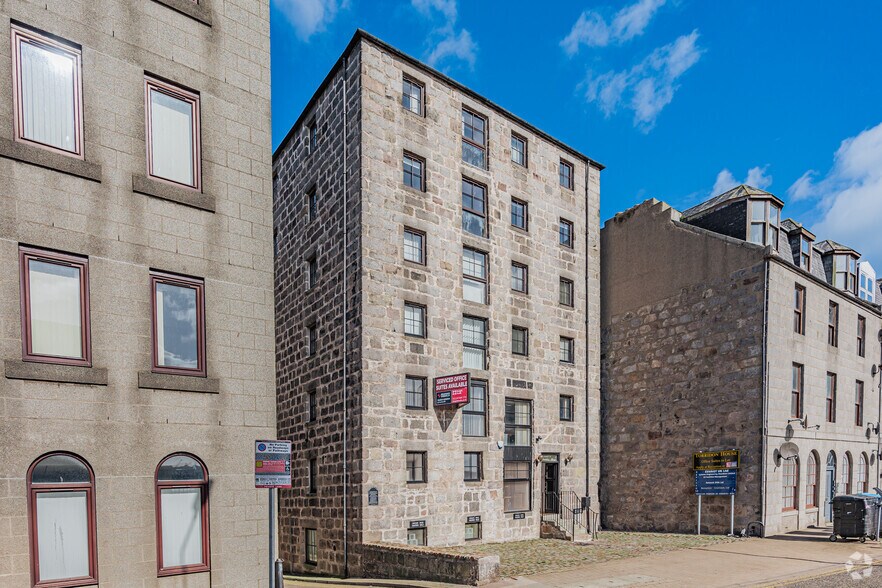 Regent Quay, Aberdeen to rent - Primary Photo - Image 1 of 10