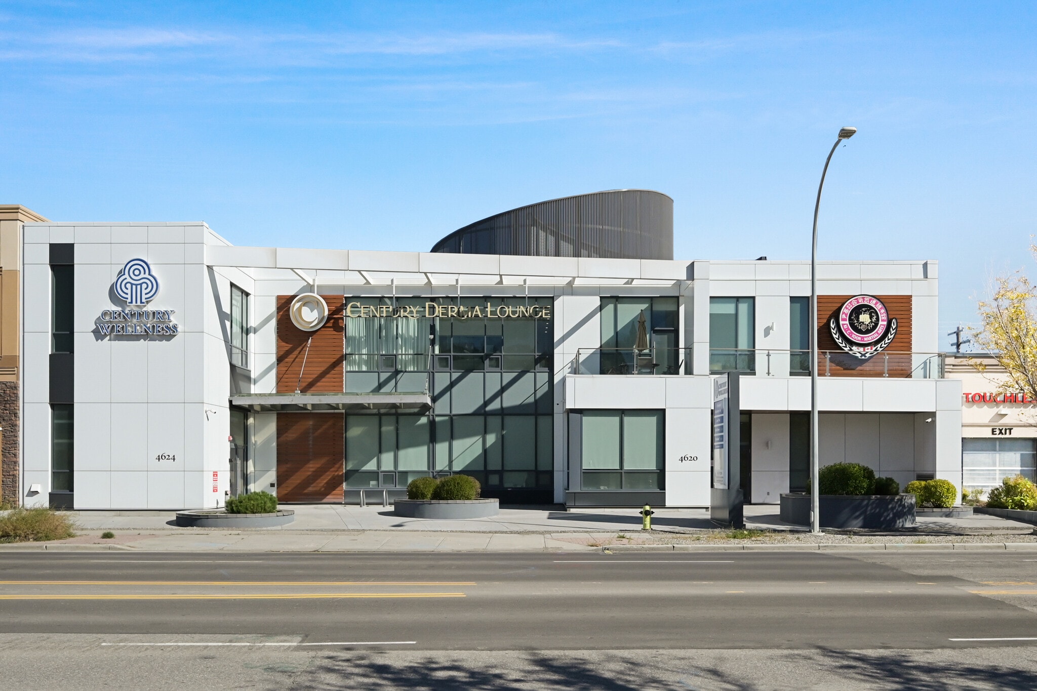 4620-4624 16 Av NW, Calgary, AB to rent Building Photo- Image 1 of 7