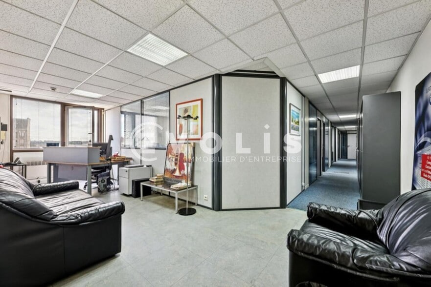 Office in Nogent-sur-Marne to rent - Interior Photo - Image 3 of 14