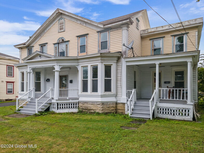 603 E Main St, Cobleskill, NY for sale - Building Photo - Image 1 of 1