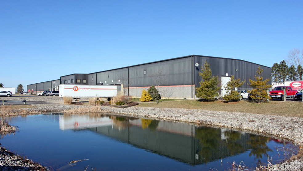 8400 Industrial Pky, Plain City, OH for sale - Building Photo - Image 1 of 1