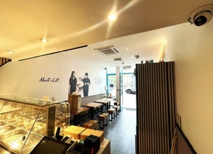 18 Putney High St, London to rent Interior Photo- Image 2 of 2