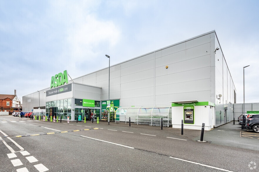 Manchester Rd, Stockport for sale - Primary Photo - Image 1 of 2