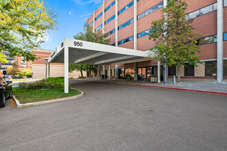 950 E Harvard Ave, Denver, CO for rent Building Photo- Image 1 of 22