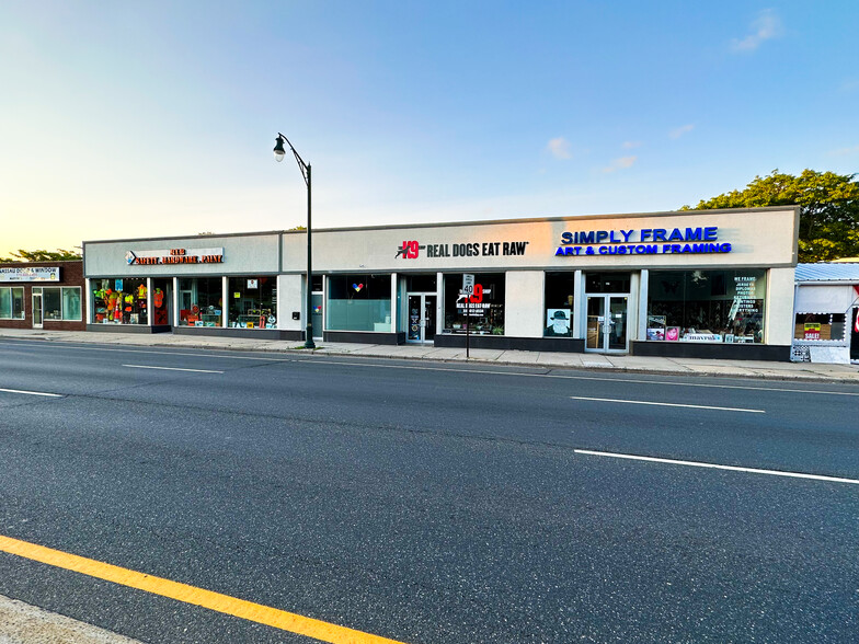 215-227 Sunrise Hwy, Lynbrook, NY for sale - Building Photo - Image 1 of 1