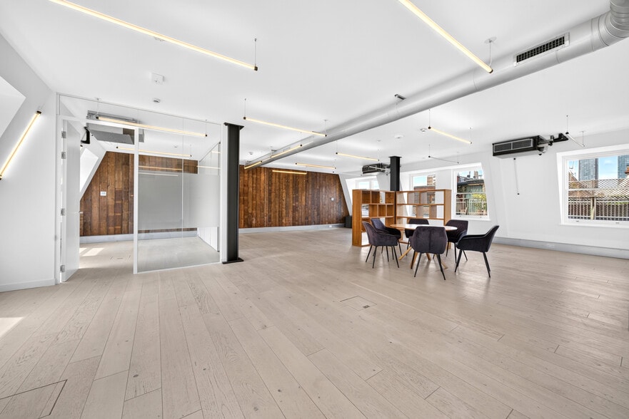 15-16 Dufferin St, London for sale - Interior Photo - Image 2 of 44