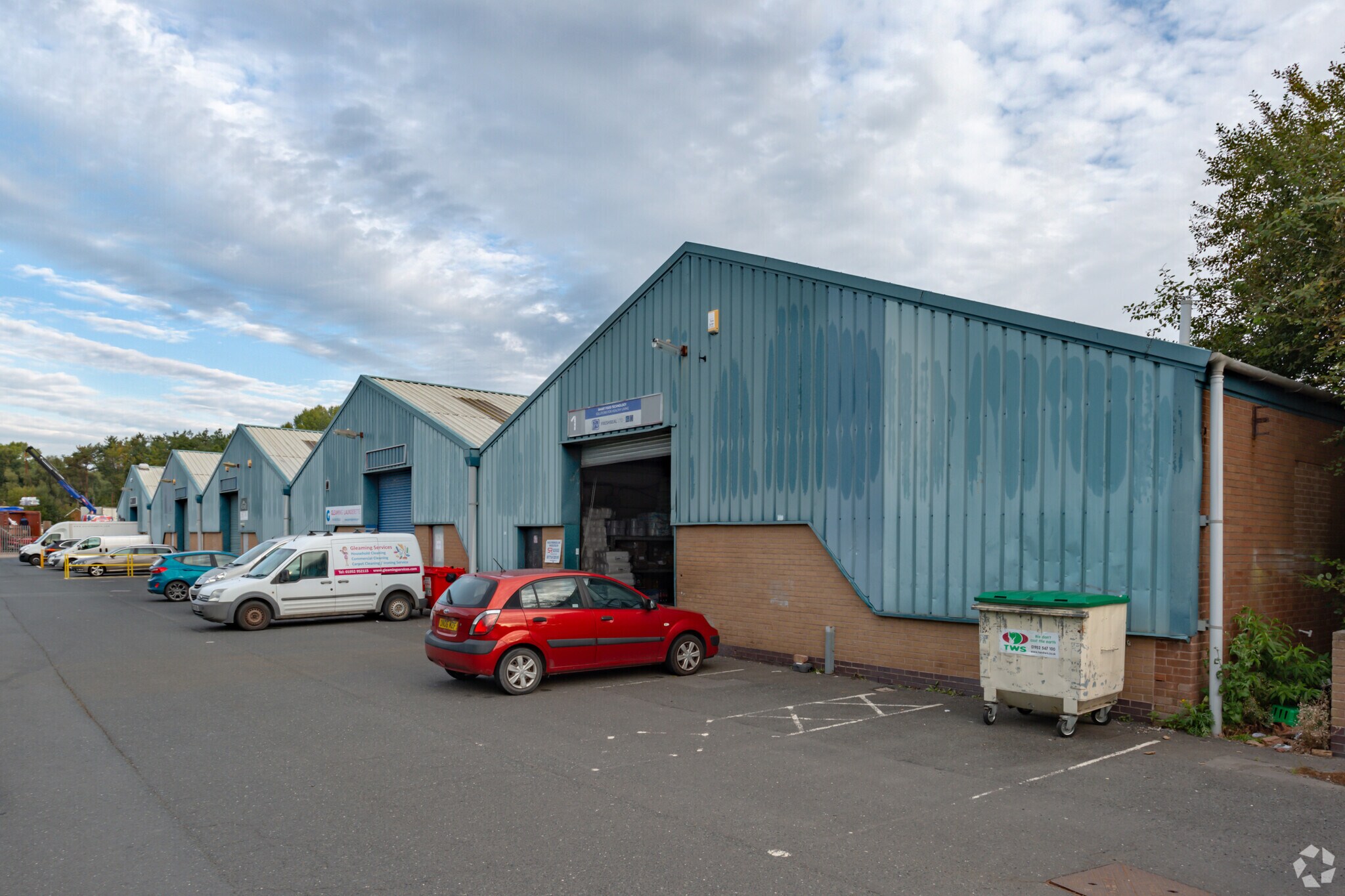 St Georges Rd, Telford for sale Primary Photo- Image 1 of 1