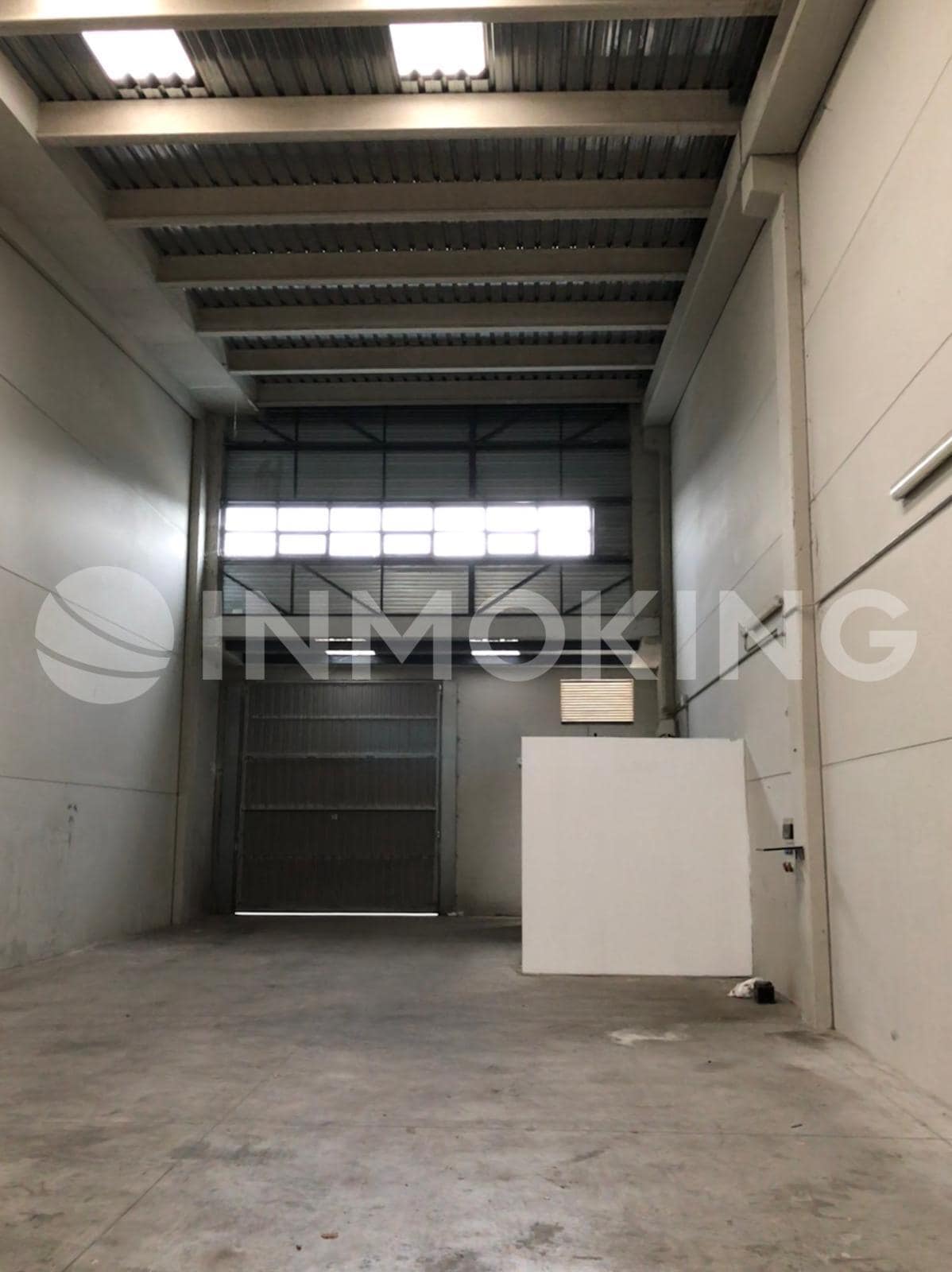 Industrial in Camarma de Esteruelas, Madrid to rent Interior Photo- Image 1 of 5