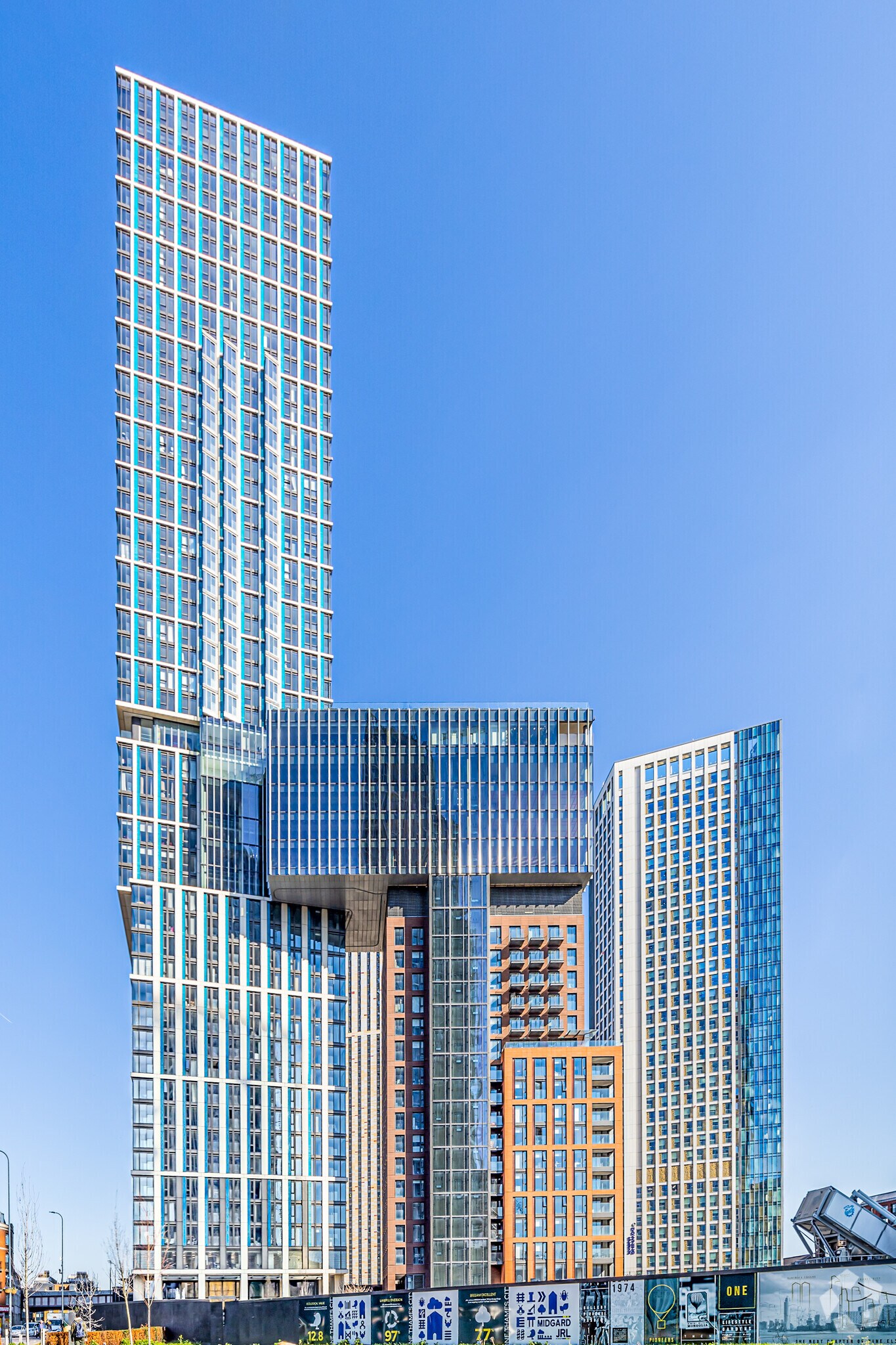 69-71 Bondway, Nine Elms, London for sale Primary Photo- Image 1 of 1