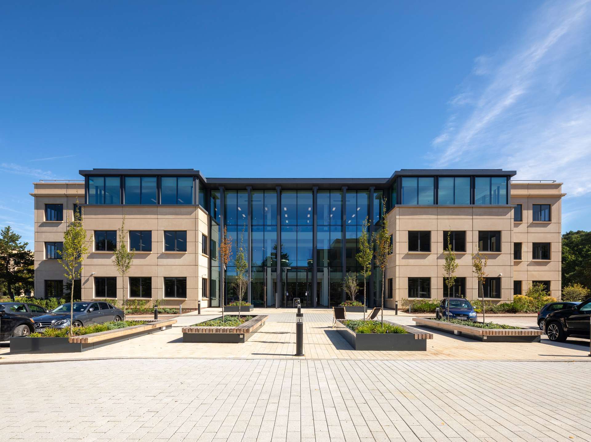 Aerospace Blvd, Farnborough for sale Primary Photo- Image 1 of 1