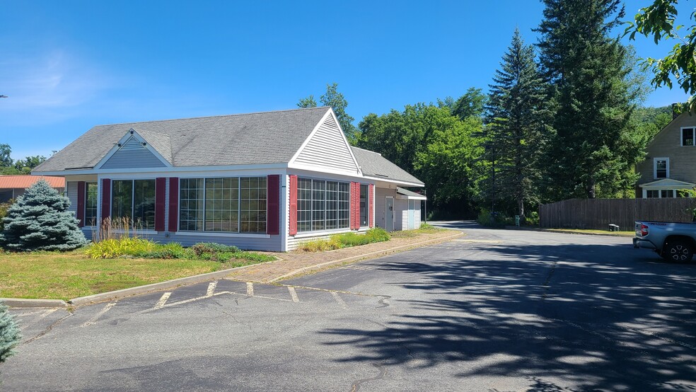 2781 US Route 5 N, Windsor, VT for rent - Building Photo - Image 2 of 20