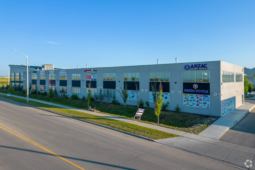 3730 108 Ave NE, Calgary, AB for sale - Building Photo - Image 3 of 5