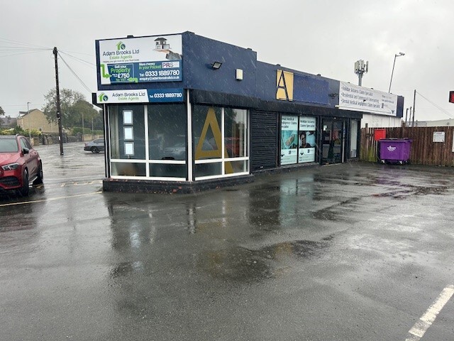 Intake Rd, Bradford to rent - Primary Photo - Image 1 of 5