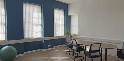 24-25B Cornmarket, Penrith to rent Interior Photo- Image 1 of 3