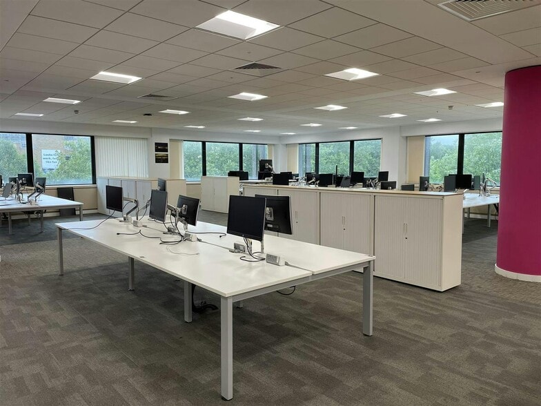 100 Temple St, Bristol to rent - Building Photo - Image 3 of 21