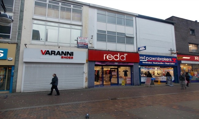 More details for 11 Newport St, Bolton - Retail to Rent