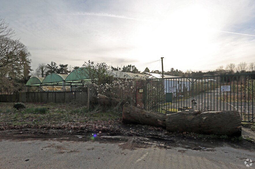 Reading Rd, Henley On Thames, RG9 4AE UK