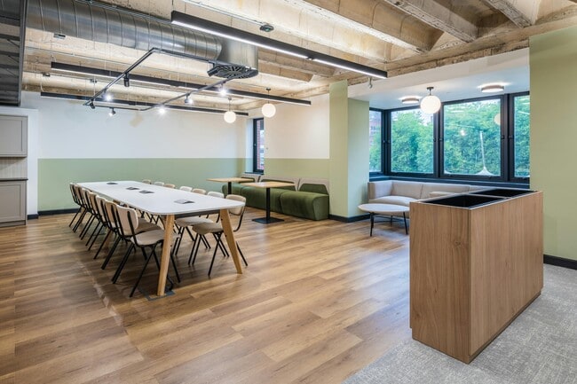 More details for 135-137 Redcliff St, Bristol - Office to Rent