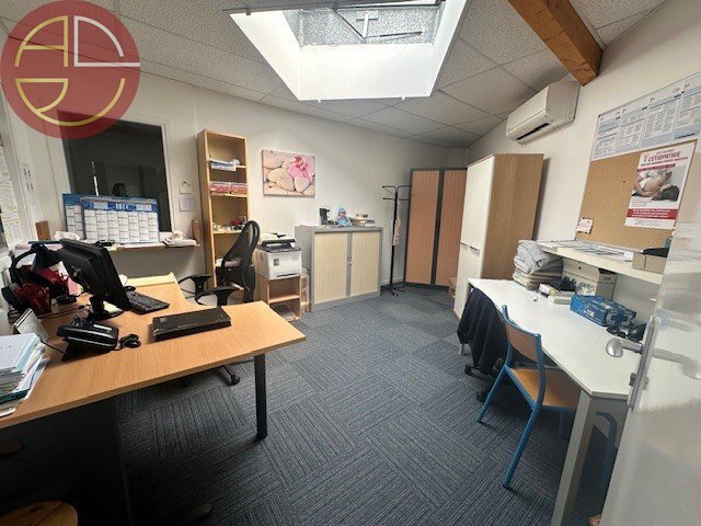 Office in Balma to rent - Interior Photo - Image 2 of 6