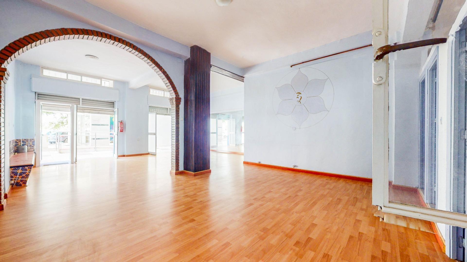 Retail in Málaga, Málaga for sale Building Photo- Image 1 of 27