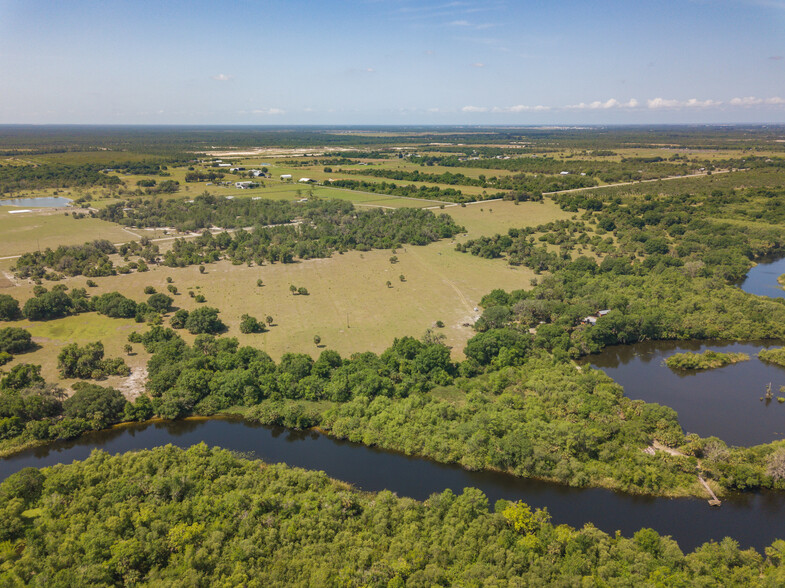 36551 Washington Loop Rd, Punta Gorda, FL for sale - Primary Photo - Image 1 of 1