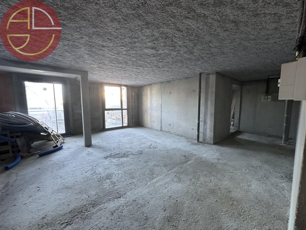Office in Toulouse for sale Interior Photo- Image 1 of 6