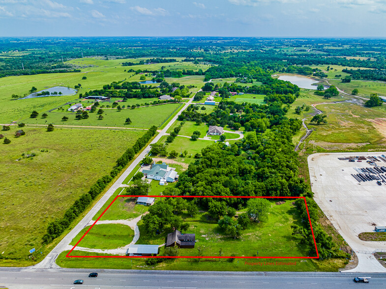 3100 William B. Travis Ln, Brenham, TX for sale - Building Photo - Image 1 of 1