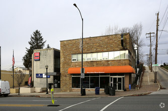 126-128 Fayette St, Conshohocken, PA for sale Primary Photo- Image 1 of 1