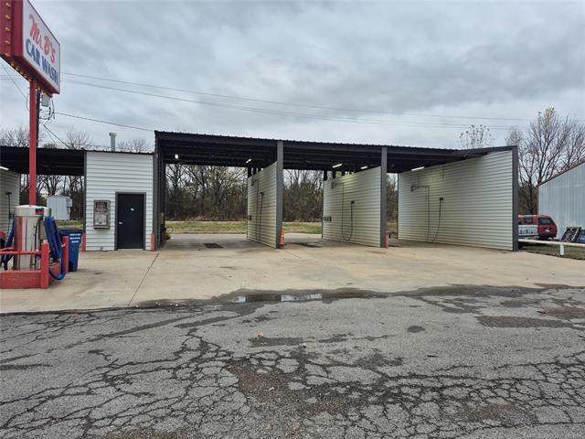 305 Chouteau Ave, Chouteau, OK for sale - Building Photo - Image 3 of 3