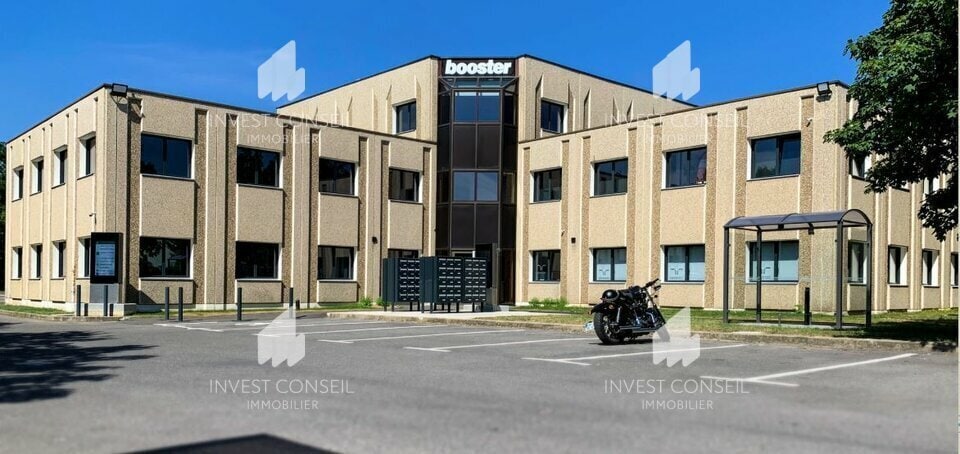 18 Boulevard De La Paix, Cergy to rent - Building Photo - Image 1 of 6