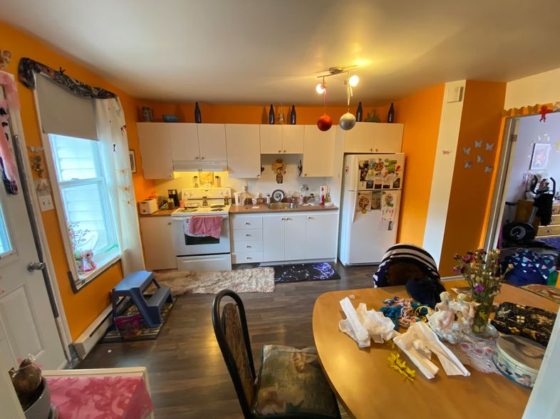 973 Av Hemlock, Shawinigan, QC for sale - Interior Photo - Image 2 of 2