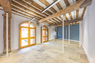 4/6 Trinity Chare, Newcastle Upon Tyne to rent Interior Photo- Image 2 of 4