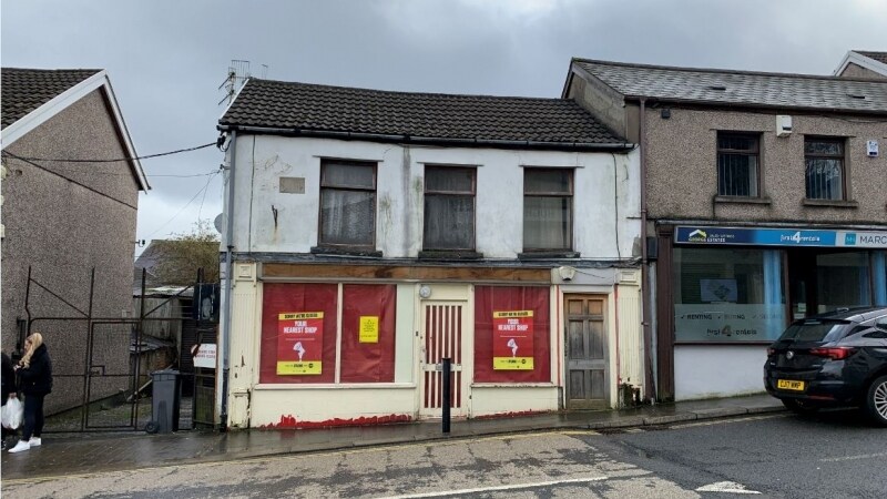 2 Bargoed Ter, Treharris for sale Primary Photo- Image 1 of 1