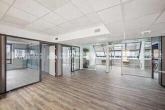 2 Rue De La Renaissance, Antony to rent Building Photo- Image 2 of 12