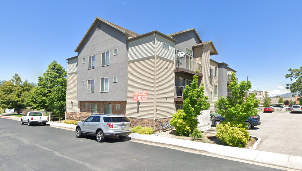 32 W 200 S, Bountiful, UT for sale - Primary Photo - Image 1 of 12