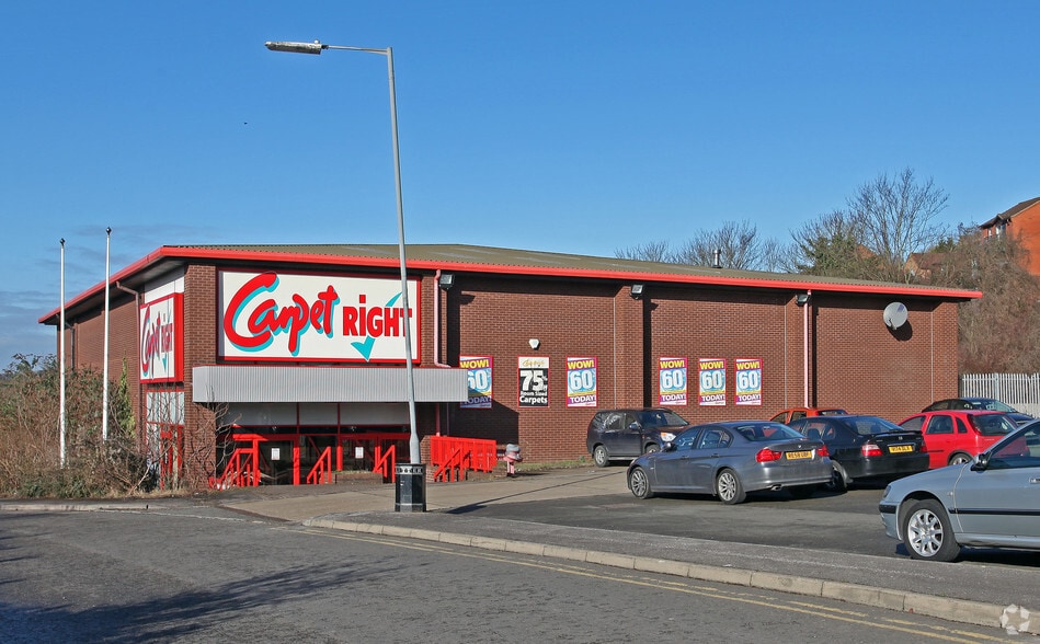 Bellfield Rd, High Wycombe for sale - Building Photo - Image 2 of 3