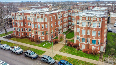 8054 S Ingleside Ave, Chicago, IL for sale Building Photo- Image 1 of 6