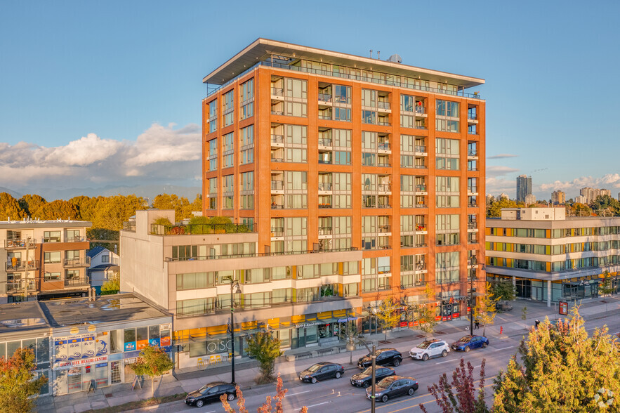 2675-2699 Kingsway, Vancouver, BC for sale - Primary Photo - Image 1 of 7