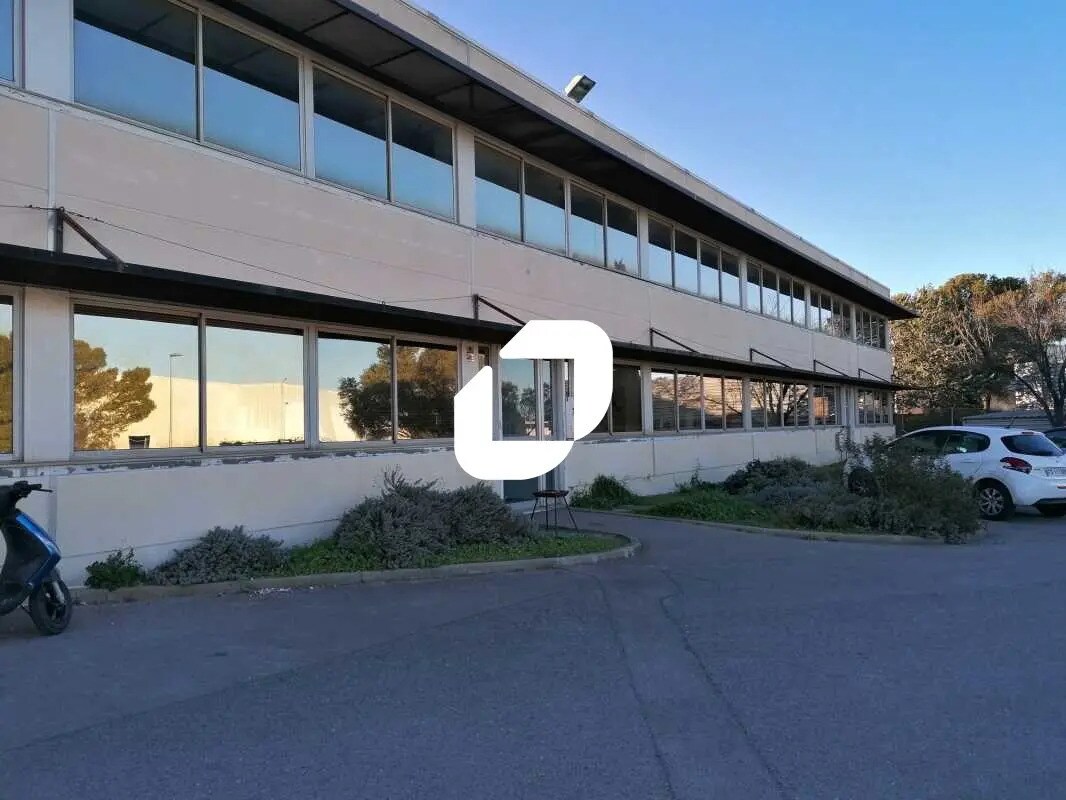 Office in Saint-Jean-de-Védas to rent Building Photo- Image 1 of 5